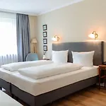 Altmuenchen By Blattl מלון